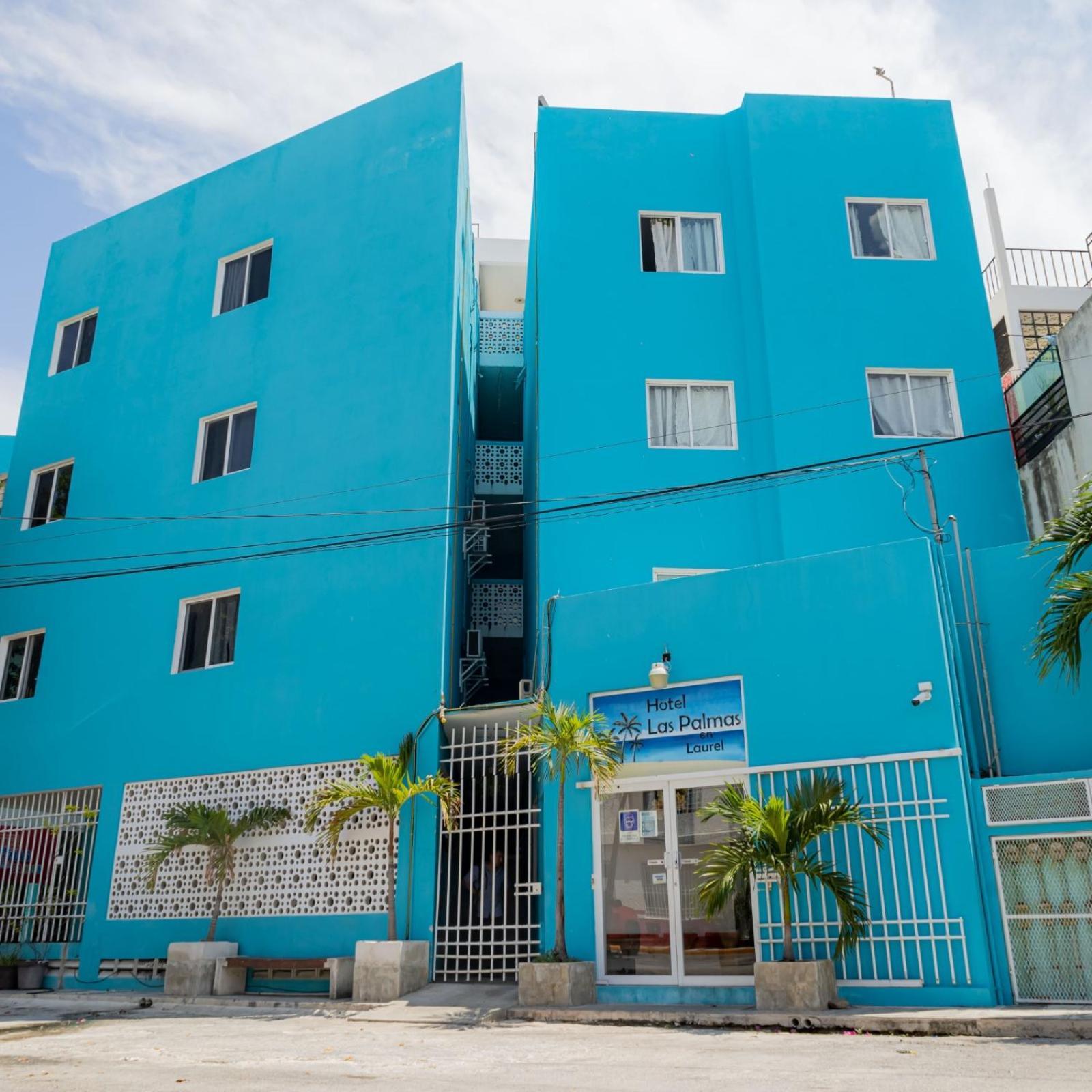 Hotel Las Palmas En Laurel Cancún Exterior foto